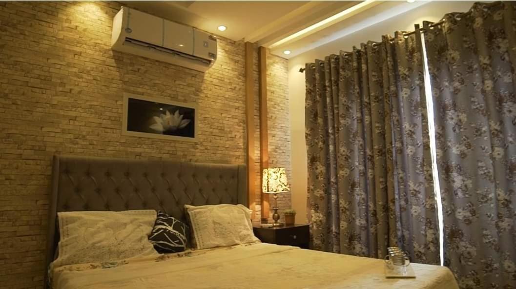 Rijas Apartments Eiffel Tower Bahria Town Lahore Rāmkot Εξωτερικό φωτογραφία